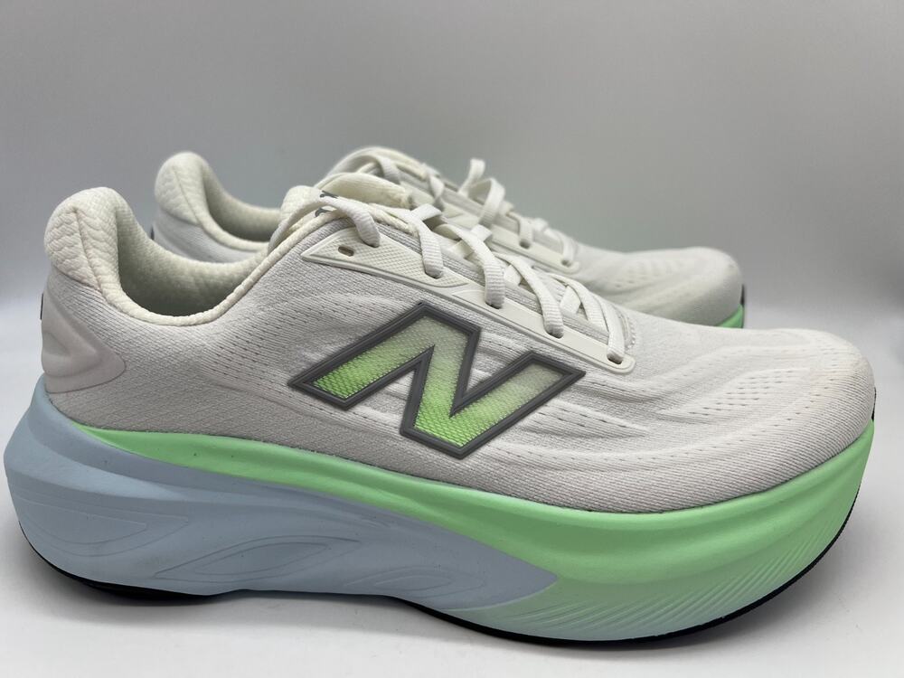 New Balance Fresh Foam X More v6 WMORLD6 Size M9.5/ W11 New